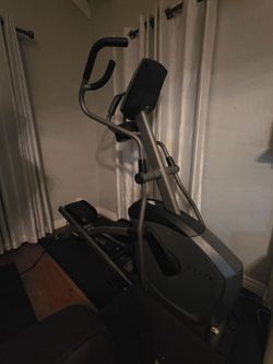 Horizon Elite eliptical