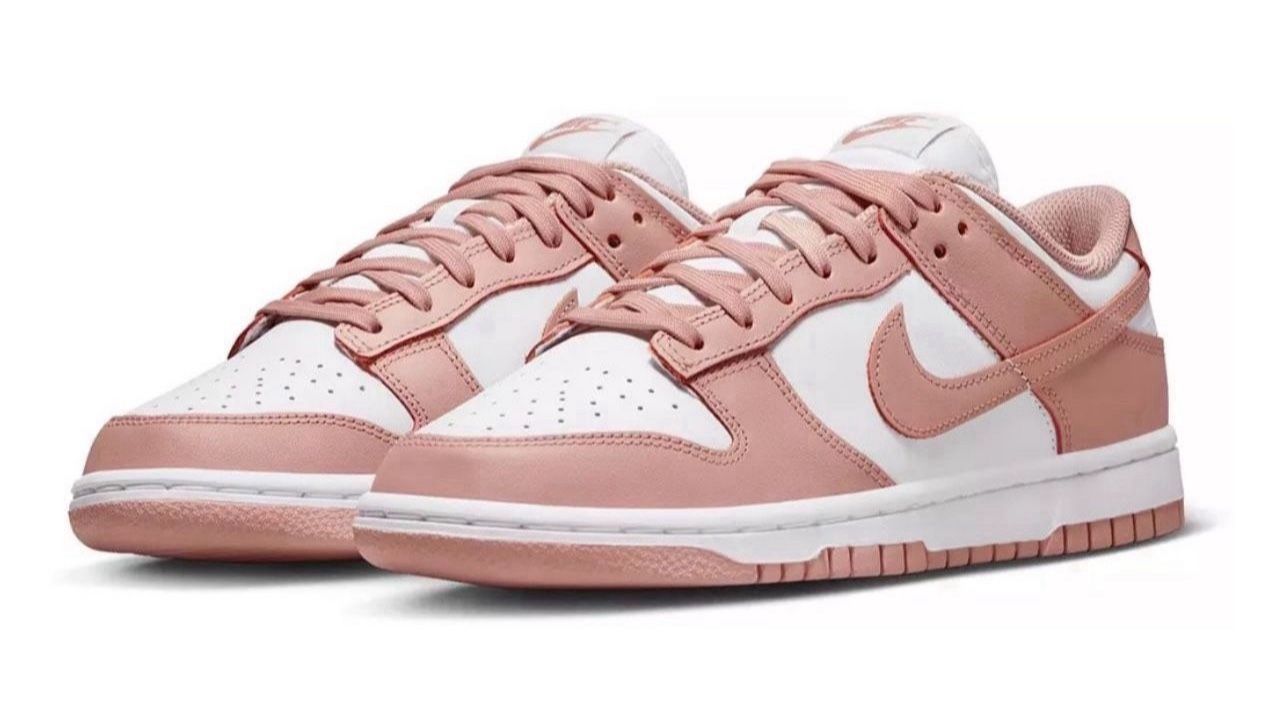 Nike Men’s Dunk Low Shoes Size 9.5