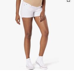 NWT Signature by Levi Strauss & Co. Gold Label Women's Maternity Mid-Rise Shortie Shorts