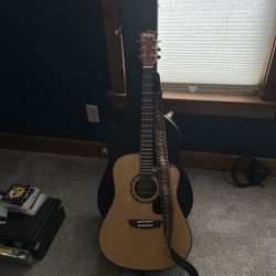 Mint condition Washburn D5CE Apprentice 