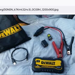 DeWalt Jump Starter Power Bank