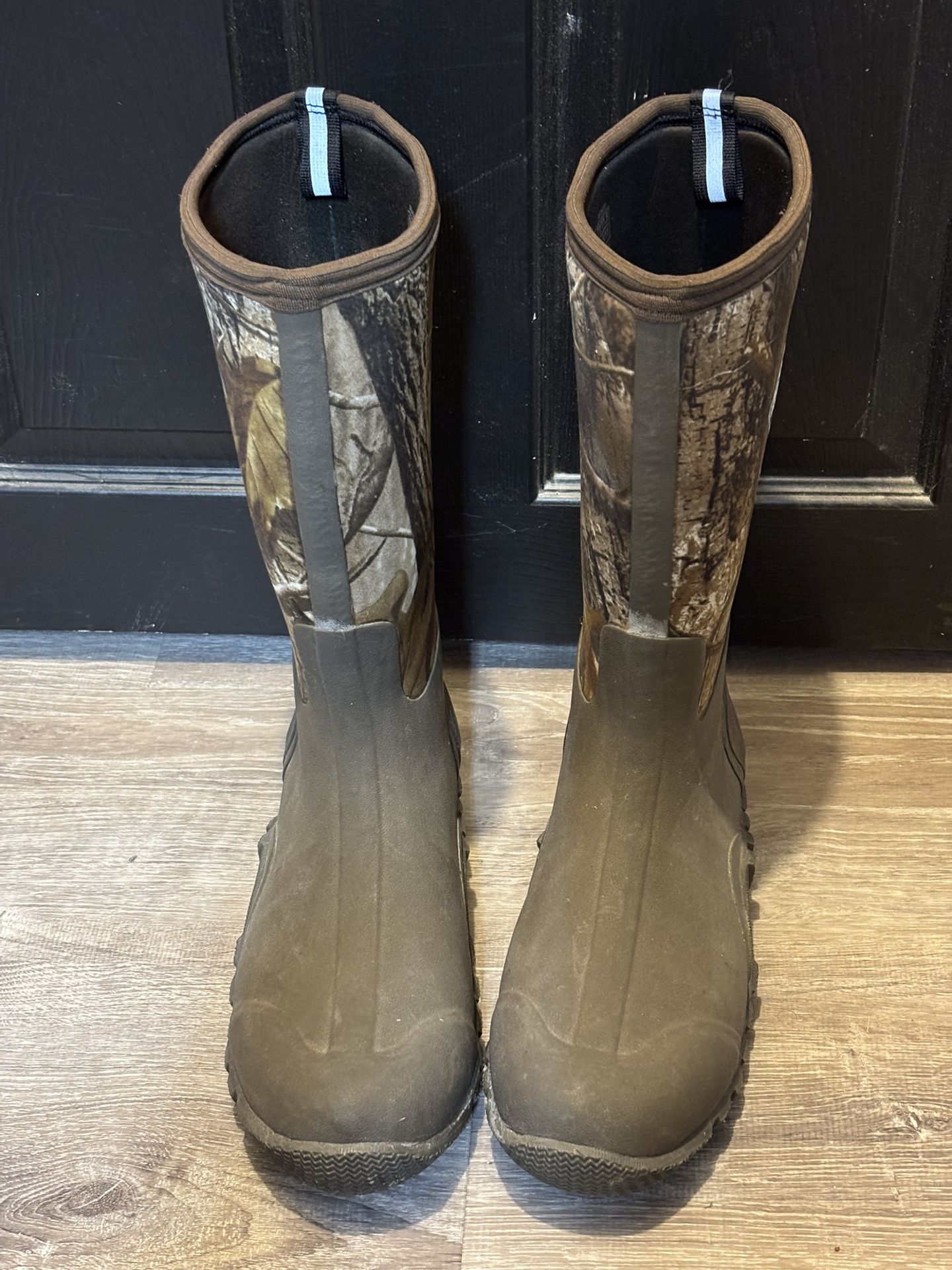 Muck Boots Size 12 Men 13 Women’s