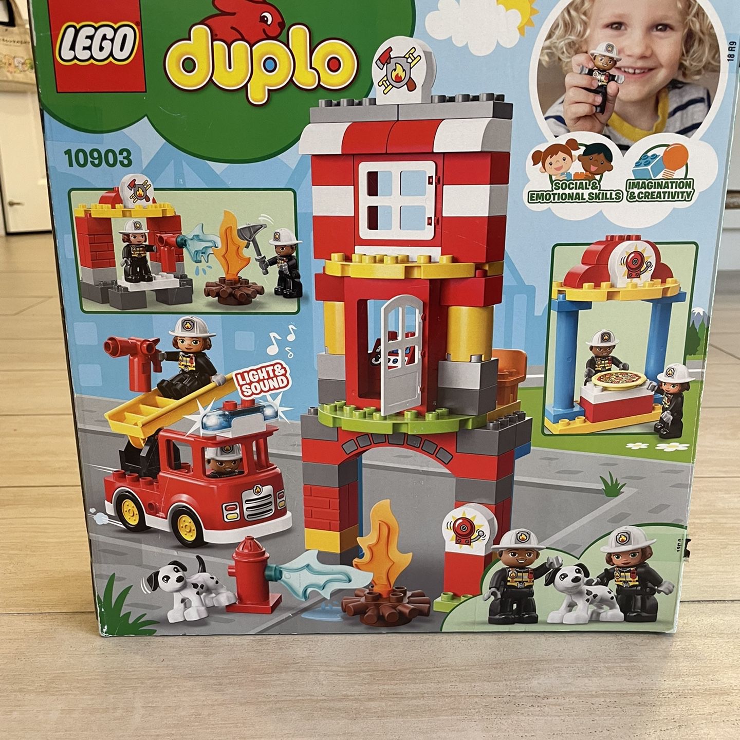 LEGO Town Fire 10903 (76 Pieces) for Sale in Irvine, CA - OfferUp