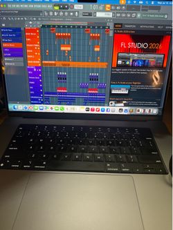 M1 MAX MACBOOK PRO SUPER FAST!!!!