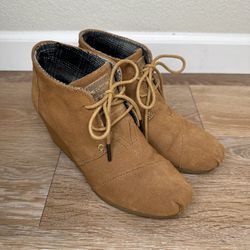Toms Women’s Brown Lace Up Wedge Ankle Booties