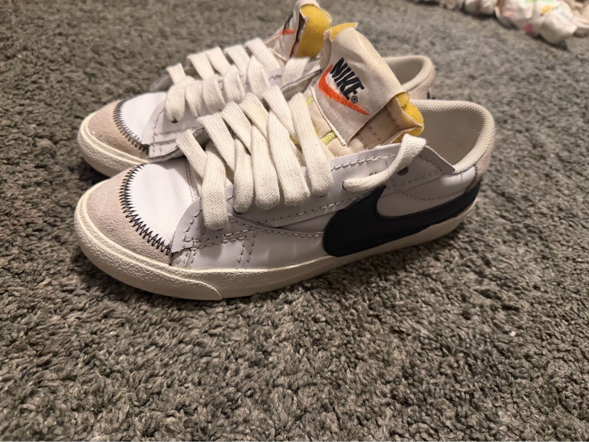 Blazer low 77 jumbo white black 50$