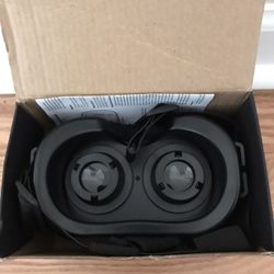 Mobile Virtual Reality Headset