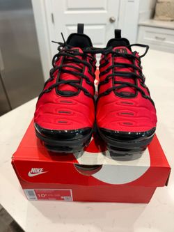 NEW-Nike Air VaporMax Plus Red Black Size 10.5