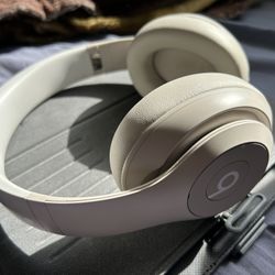 Beats Studio Pros