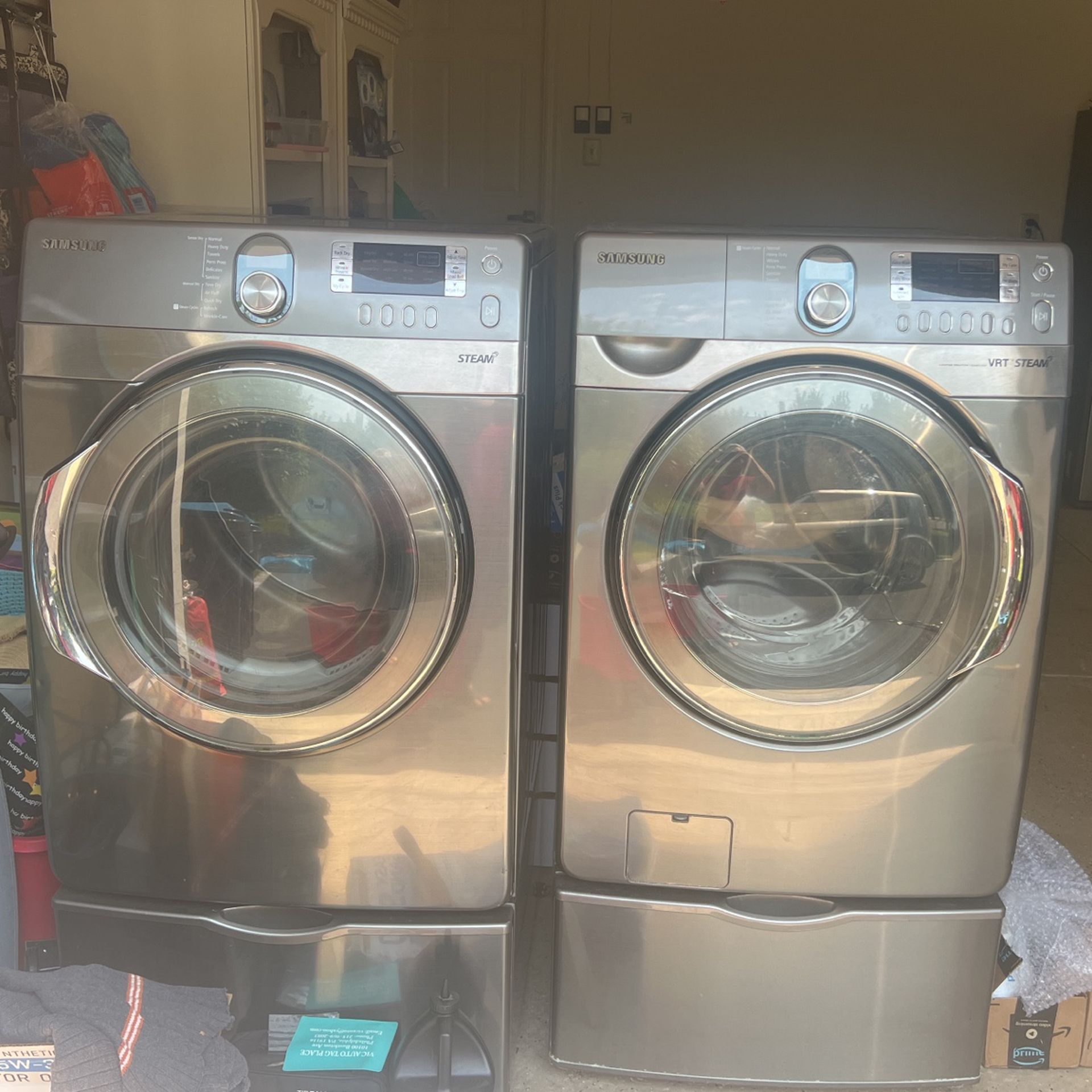 Samsung Washer And Gas Dryer With Pedestal