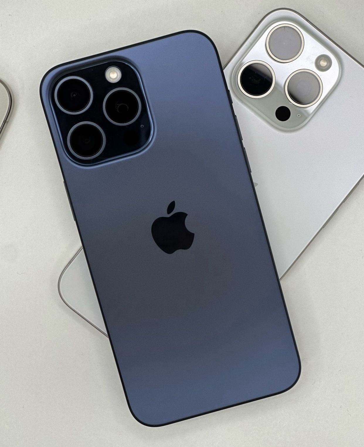 Unlocked iPhone 15 Pro Max 512GB