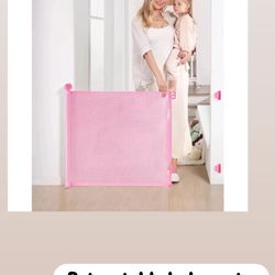 Pink Retractable baby/pet gate