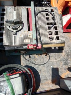 Delta 10" Bench / Table Saw