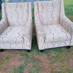 Accent Chairs 