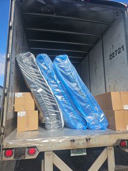 🔥 50–80% Off Name-Brand Mattresses – St. Pete’s #1 Sleep Deal!