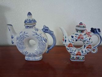 Vintage Chinese Porcelain Donut Teapots - Set of 2