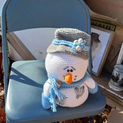 Plush Knitted Snowman 