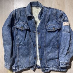 Men’s Denim Jacket (size Medium)