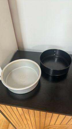 Doing Baking Pans - Cake Pans - $1 Each 