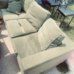 Green Couch Clean 