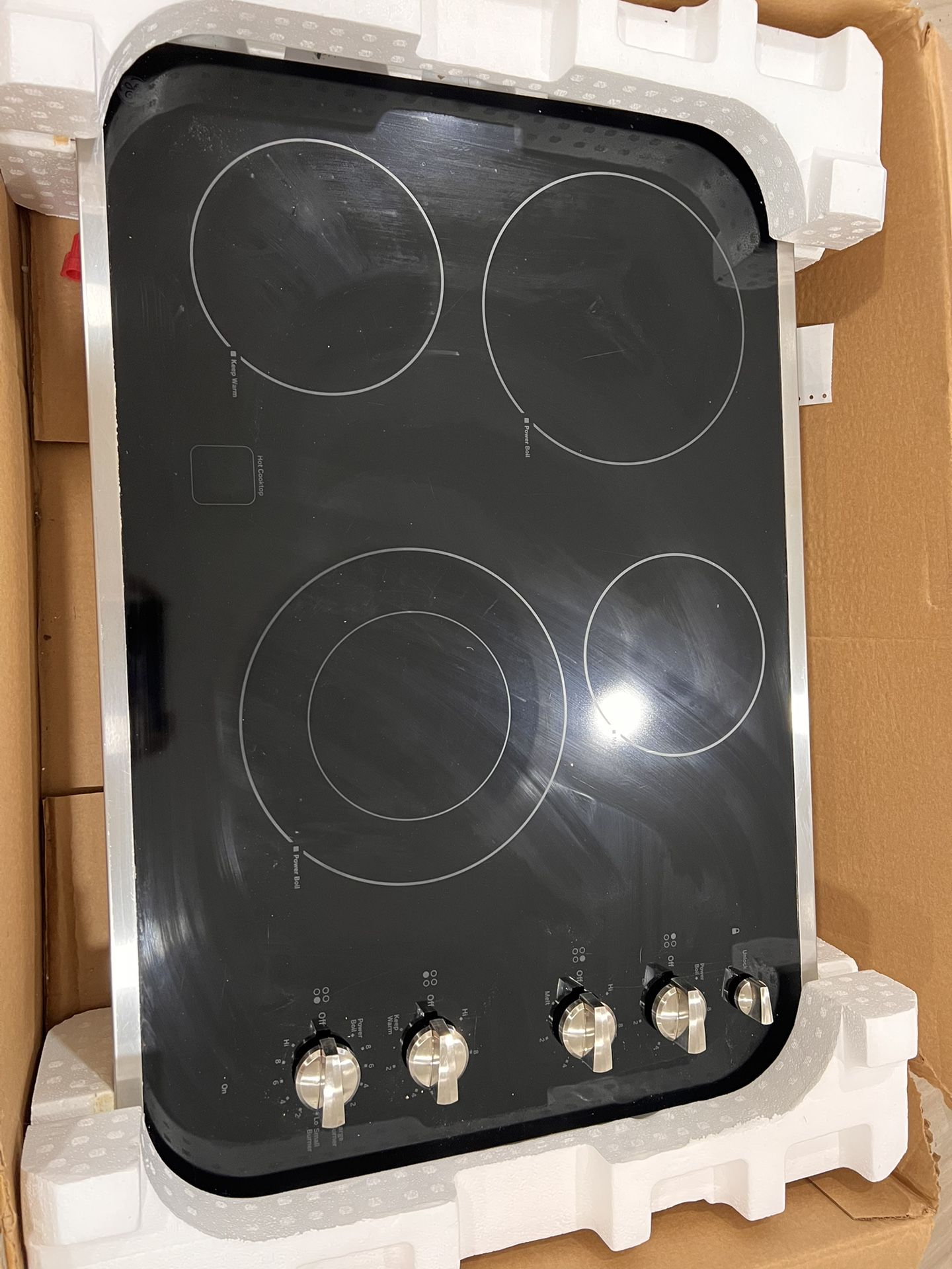 Electric Cooktop. By GE Range Stove