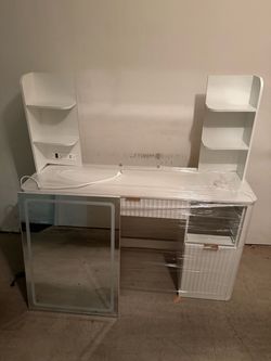Vanity Desk