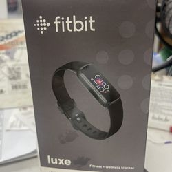 Fitbit Each  Luxe New