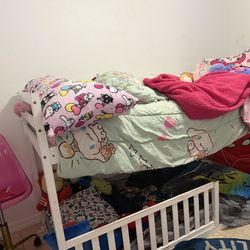 Bunk bed read entire description