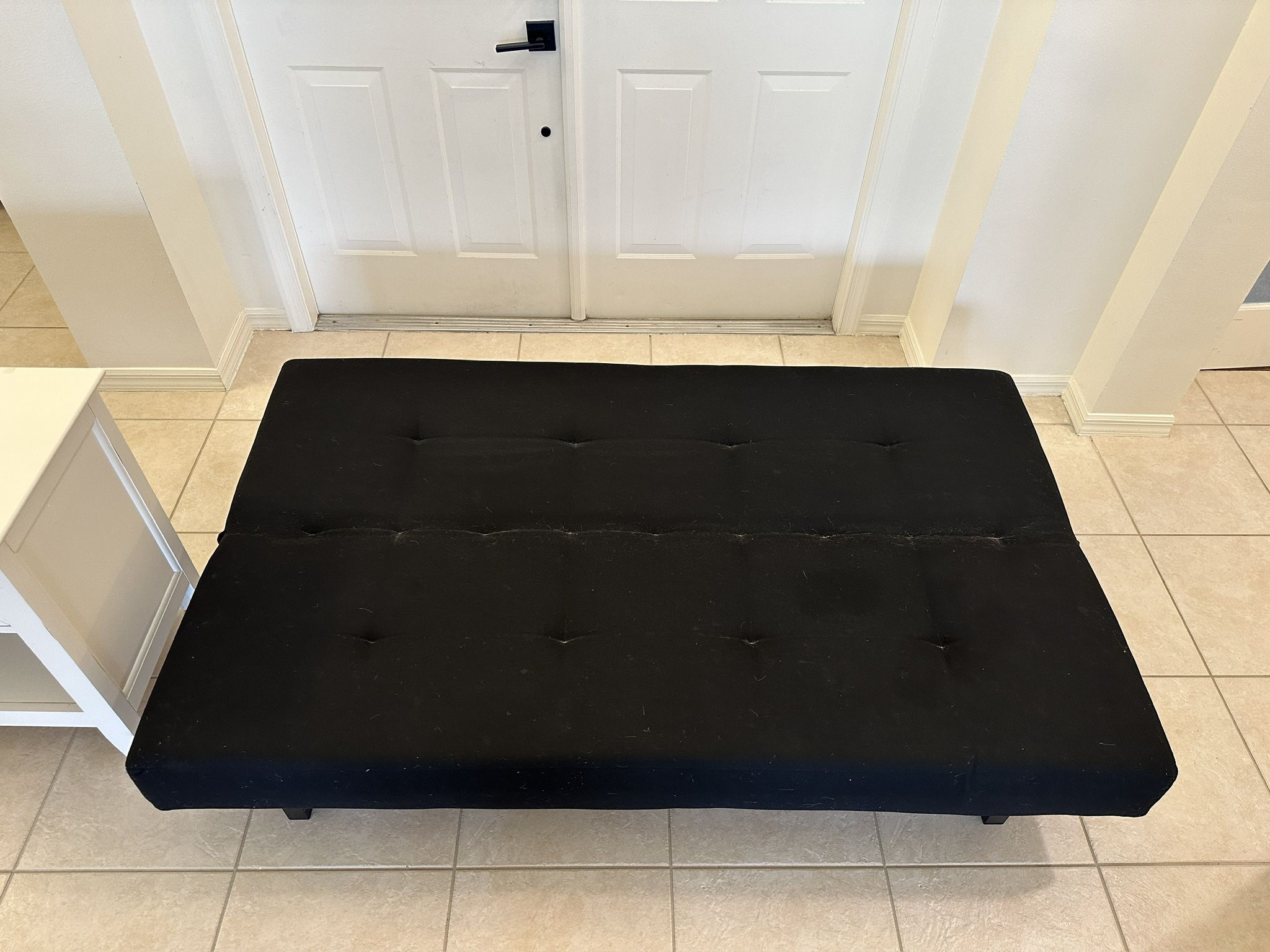 Black Comfortable Futon