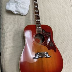 Acoustic Guitar, Gibson 1960’s Dove,