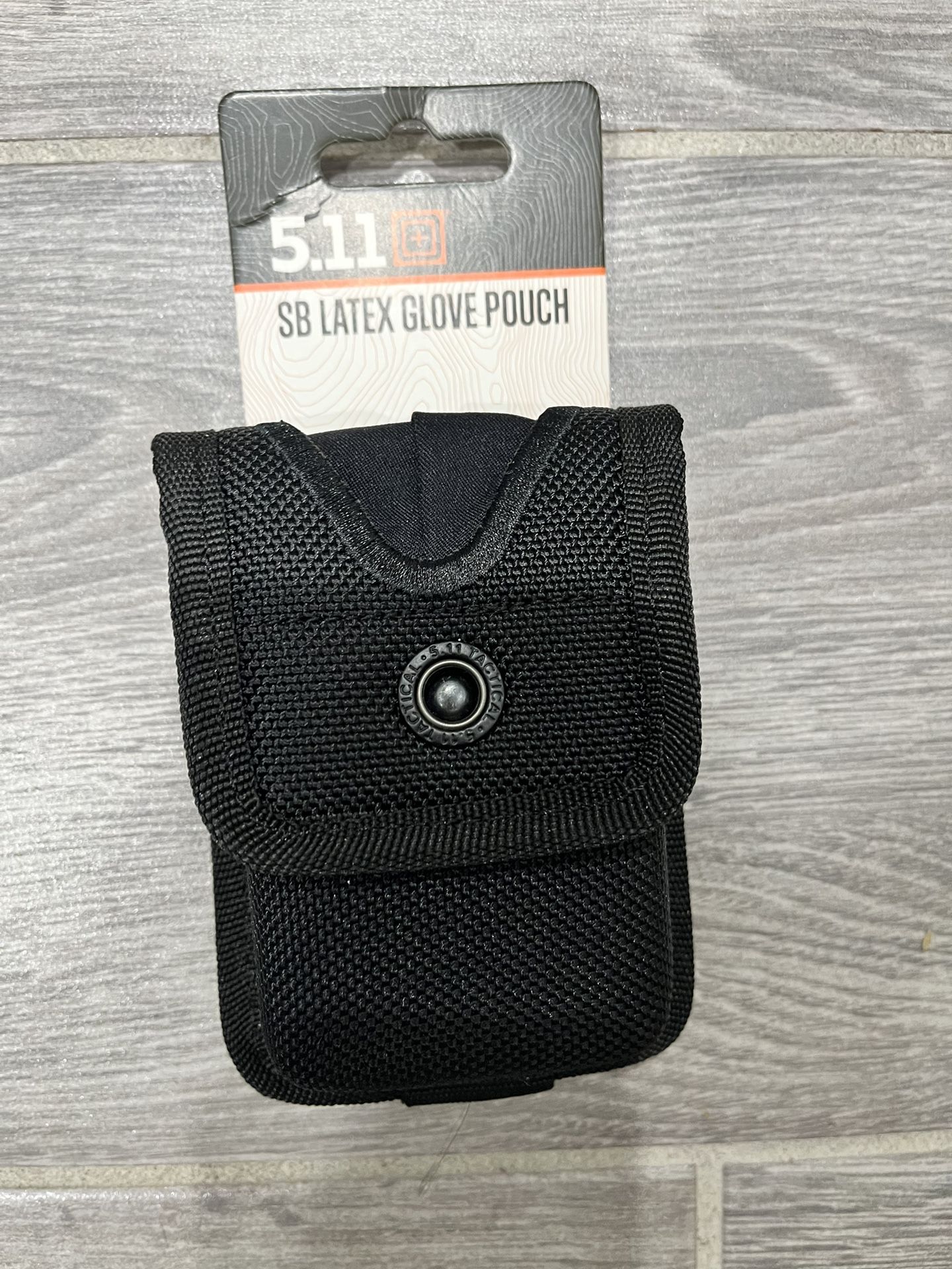 5.11 Glove Pouch