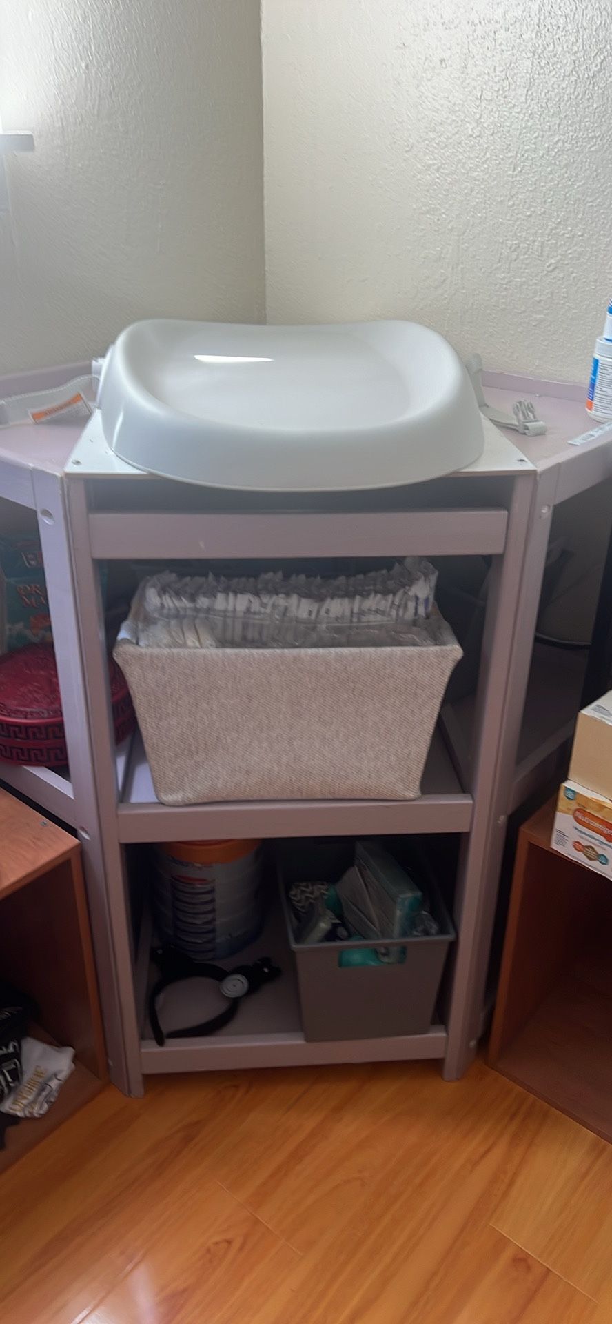 Corner Baby Changing Table With Changing Mat