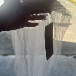 Brand new wedding veil 26 inches long never worn other than to try on