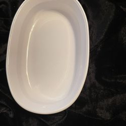 Corning Ware White Fluted Casserole 7x5x1
