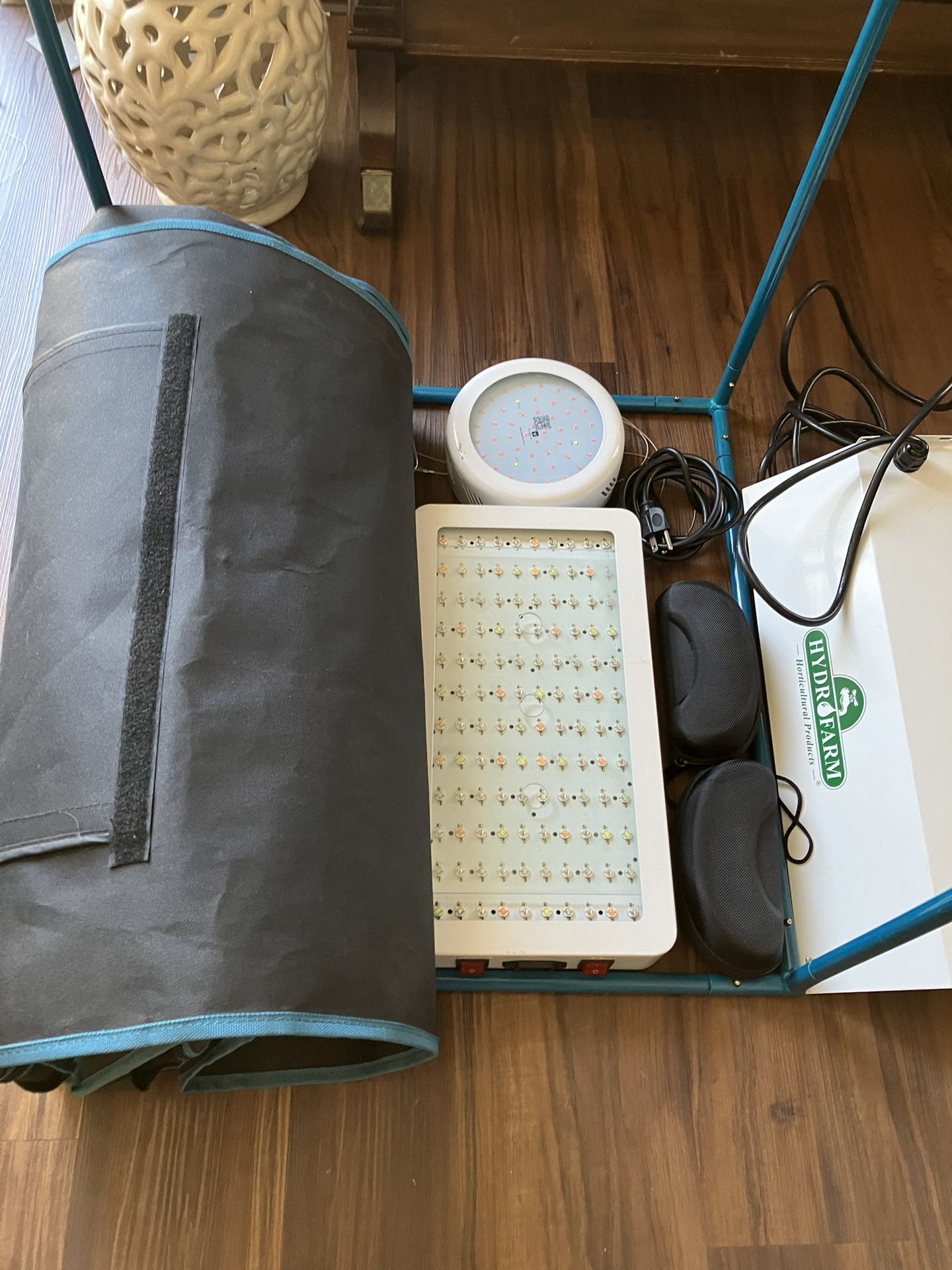 Grow Tent  2x2x4