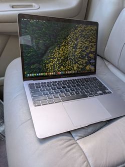 Apple MacBook Air Laptop (M1)