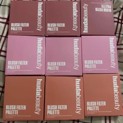 New Huda Beauty Cheek Palettes