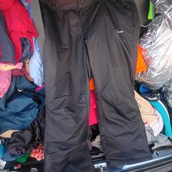 Size 2xl adult  snow. Pants