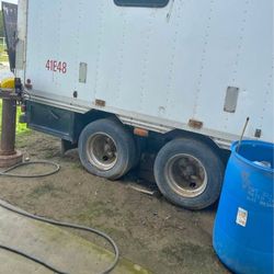 Trailer Camper Has Everything 