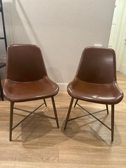Tyler Bi Cast Leather Molded chair