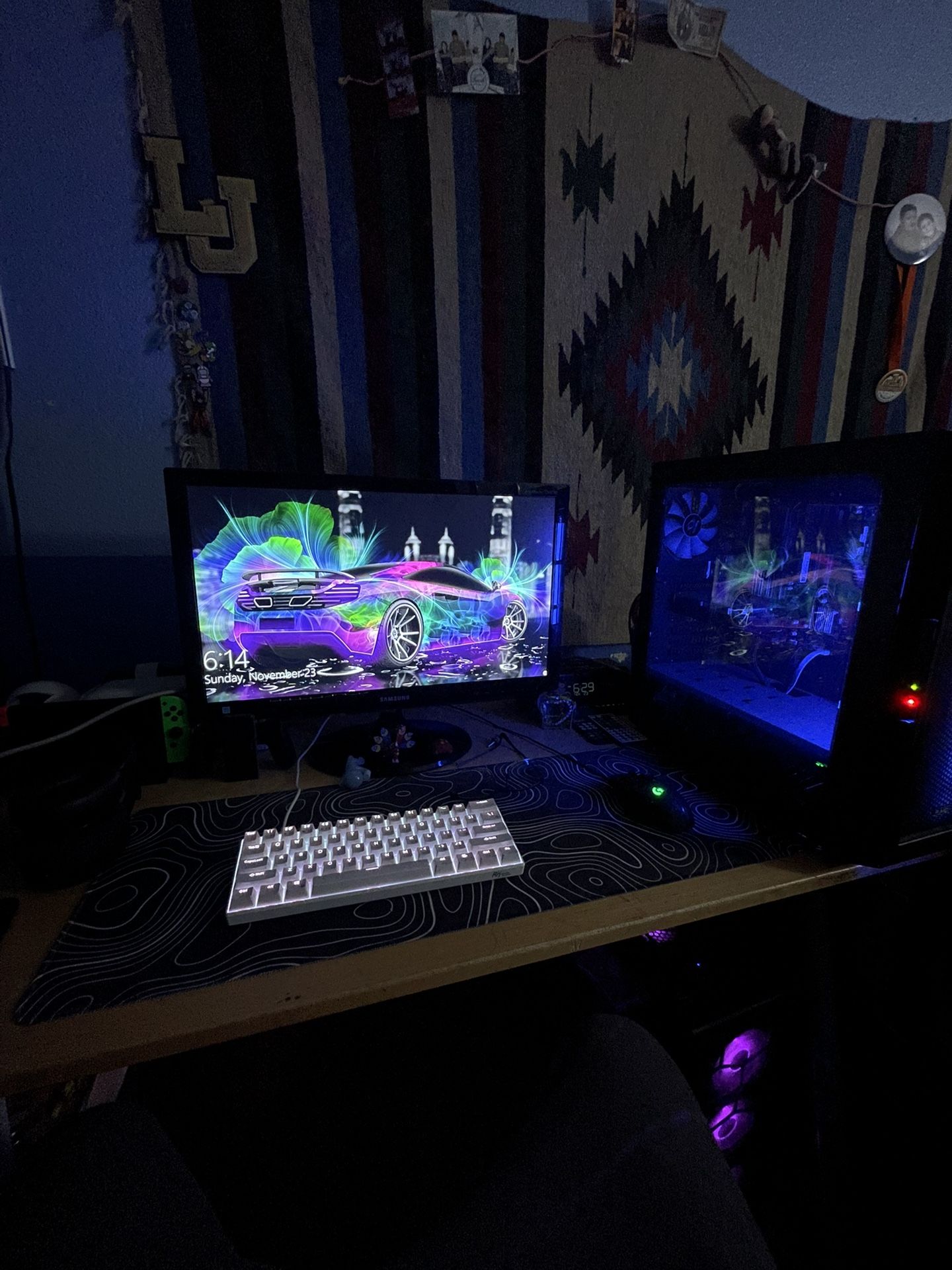 Pc With Keyboard And Mouse 