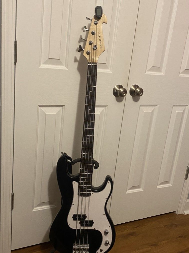 Black Stedman Pro Bass Guitar
