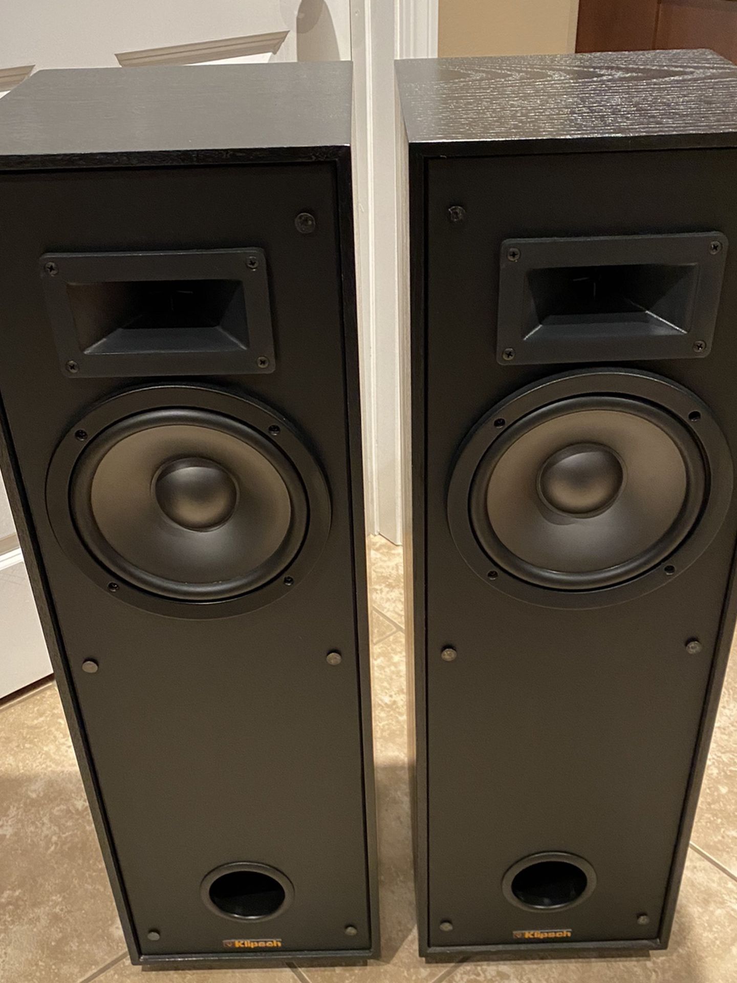 Klipsch KG 3.5 Black Speakers