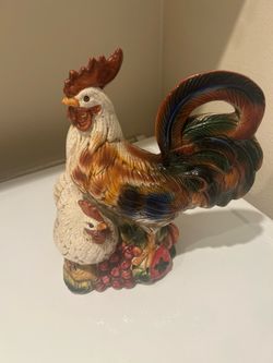 Decorative ceramic rooster and hen