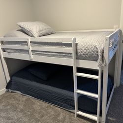Twin White Wooden Bunk Bed, Two Night Stand   New