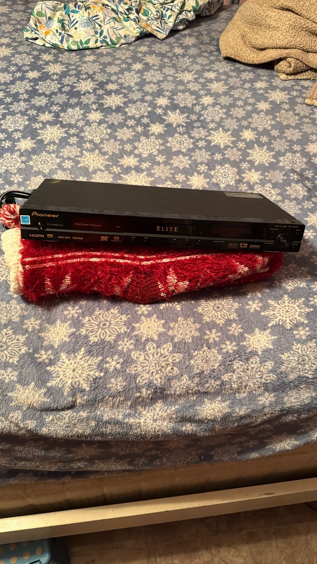 Pioneer Elite DVD Player. HDMI Connection