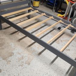 Twin Wooden Bed Frame With Mattress 