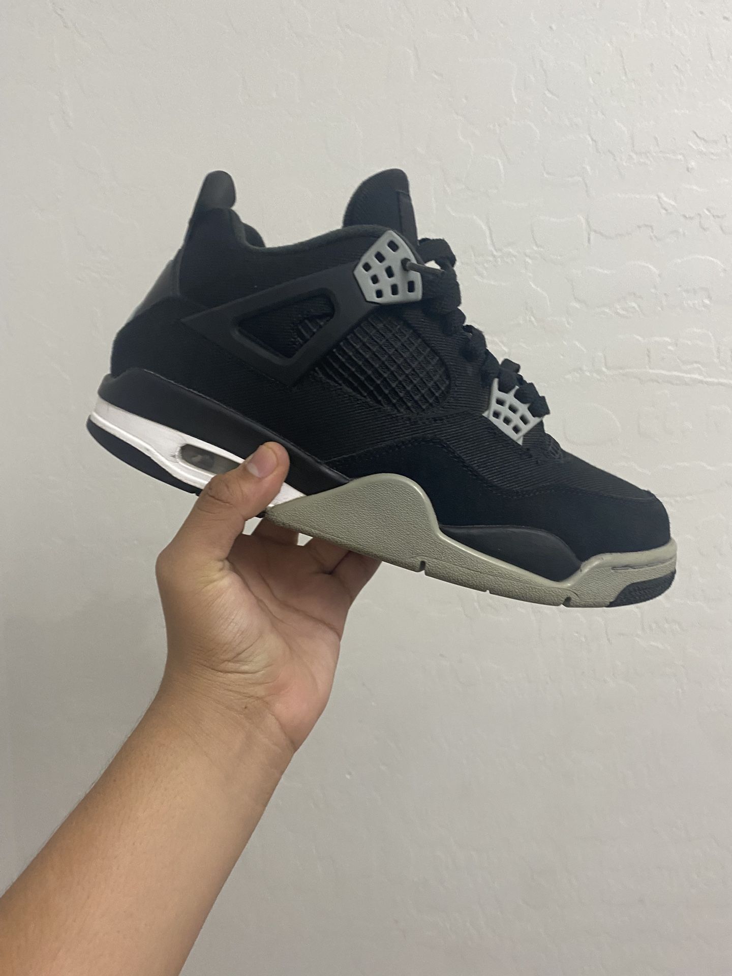 Jordan 4 Black Canvas SIZE 9