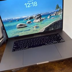 MacBook Pro 16 Inch Mid 2019