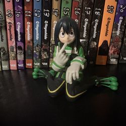 Tsuyu asui and uraraka relax time figure 